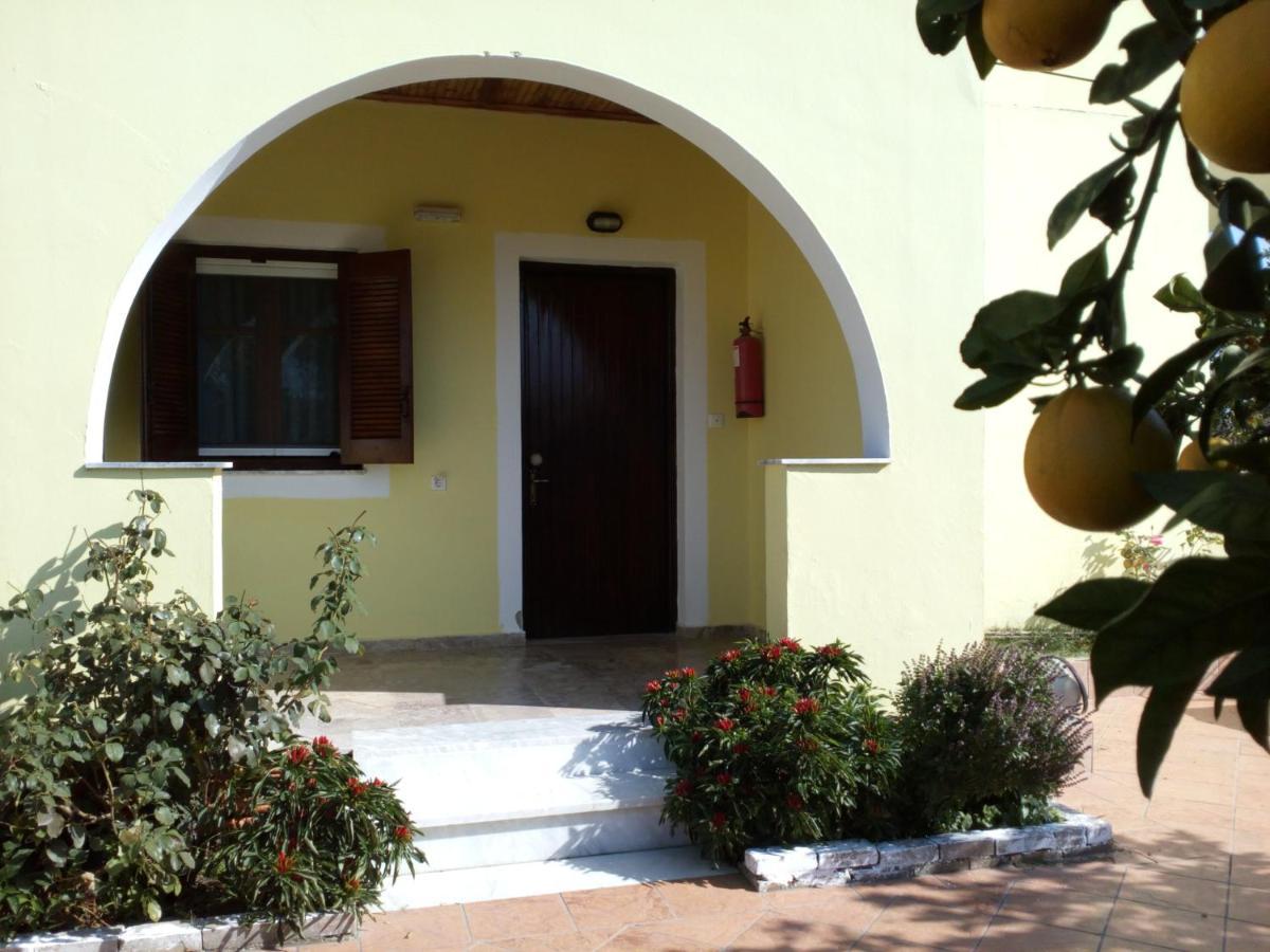 Amadeus Hawaii Apartments & Studios Sidari  Exterior photo